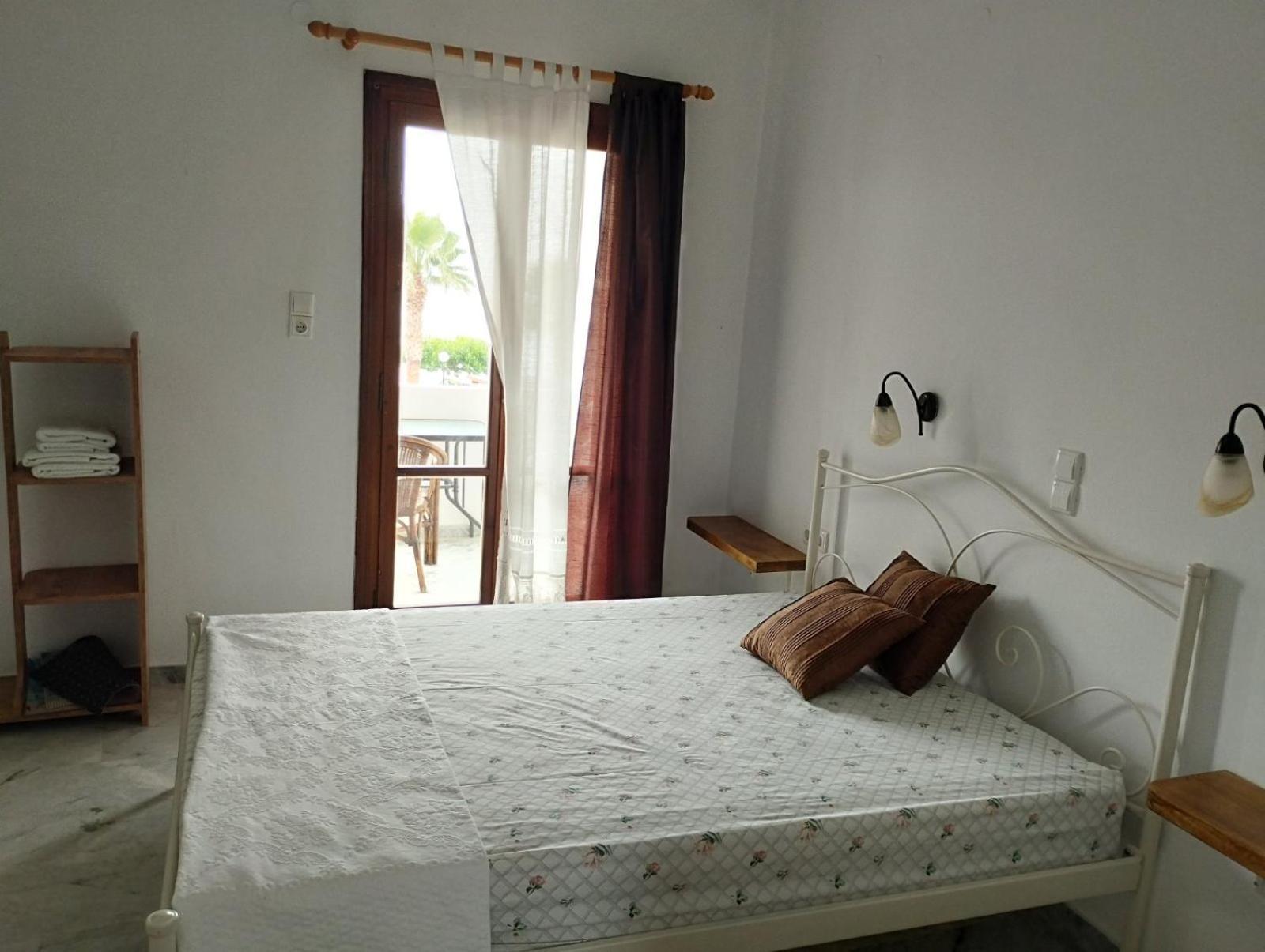 Παραθαλασσιο Στουντιο Μιχαλιας Sea View Studio Michalias Νουμερο 8 Agia Marina  Esterno foto